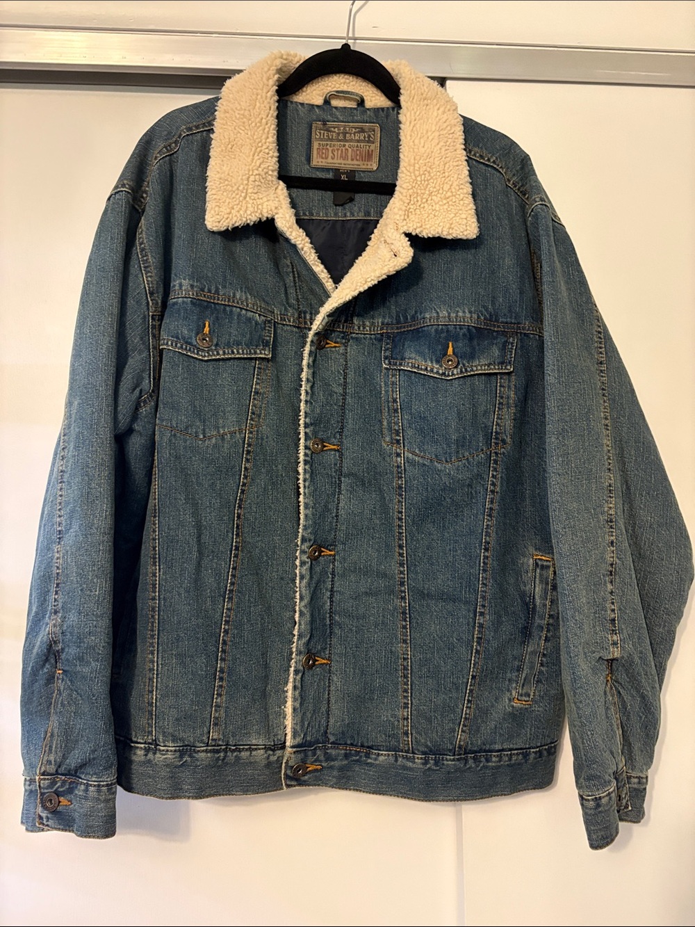 Men's XL Sherpa Collar Fully Lined Denim Jacket vintage from Steve & Barry’s